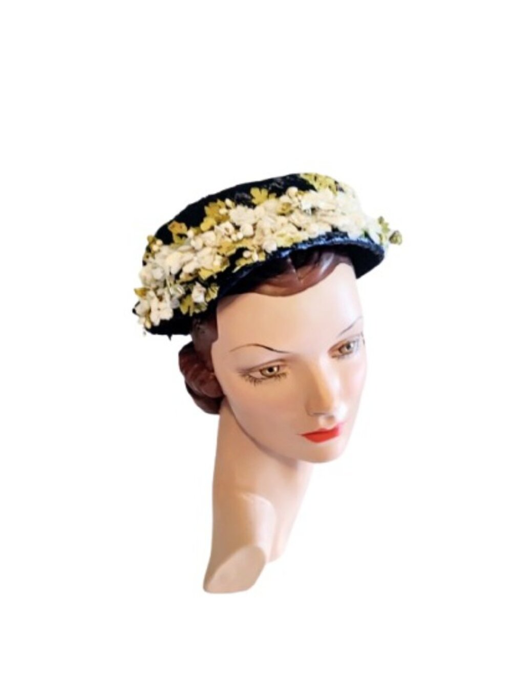 1950s Vintage Navy Blue Straw Brimmed Hat With White Flowers And Velvet Back Bow